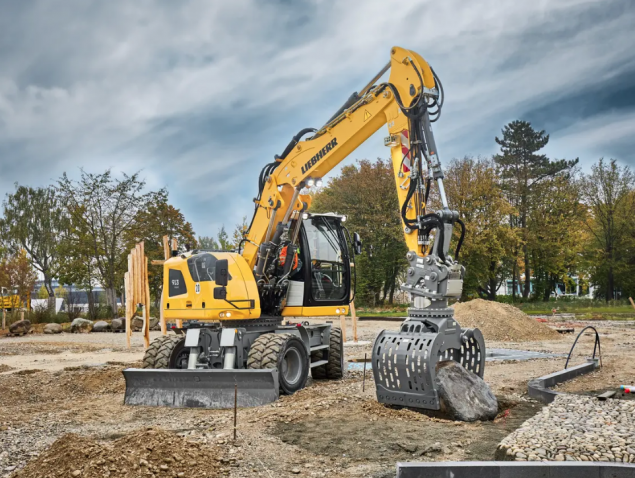 Liebherr A913 COMPACT LITRONIC - Visuel #2