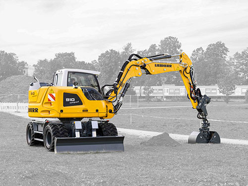 Liebherr-A910Compact.jpg