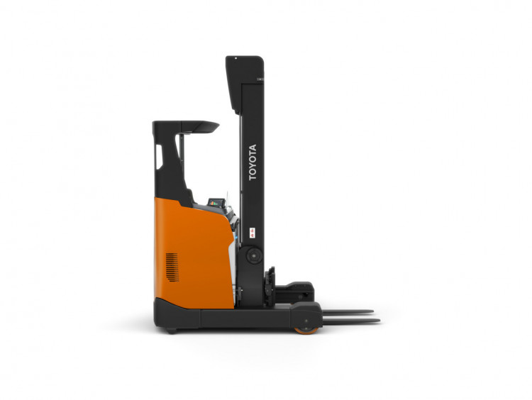 Toyota BT Reflex RRE160H_right (1).jpg